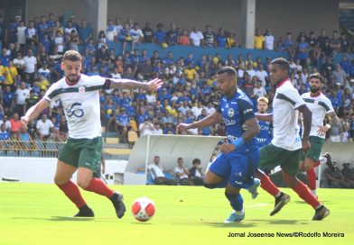 São José empata com Portuguesa Santista no Estádio Martins Pereira 