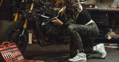 Manutenção de moto: Quanto tempo devo trocar o óleo?