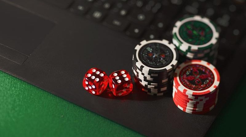 Poker online: veja os tipos de jogada para fazer 