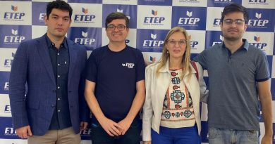 Torneio Internacional de Xadrez na ETEP com o campeão Ibero-americano reuniu jovens e adultos