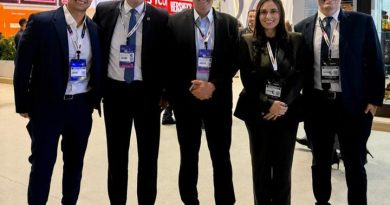 Prefeito de São José dos Campos participa da abertura do Festival APAS SHOW 2026